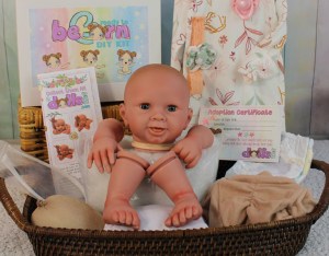 Abigail-awake-Vidal-peekaboo-20inch-1-4-limb-003